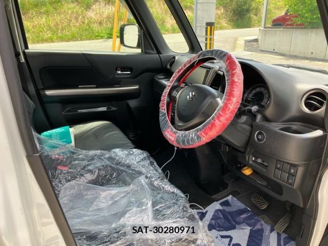 Suzuki SPACIA 2017-07 7252409-12