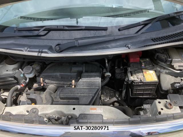 Suzuki SPACIA 2017-07 7252409-15