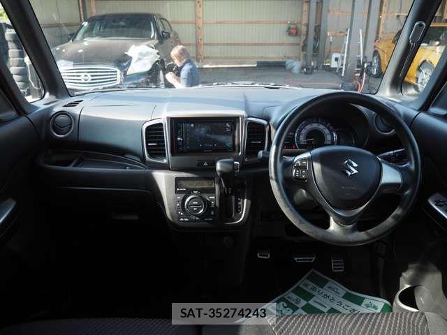Suzuki SPACIA 2017-10 7330246-1