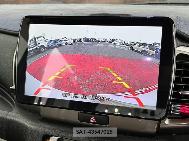 Suzuki SPACIA 2017-08 7359929-10