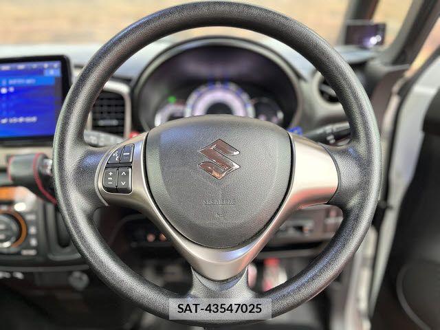 Suzuki SPACIA 2017-08 7359929-13