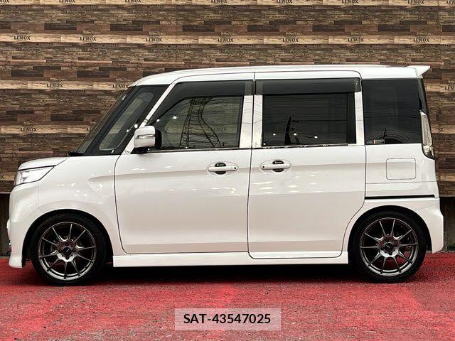 Suzuki SPACIA 2017-08 7359929-17