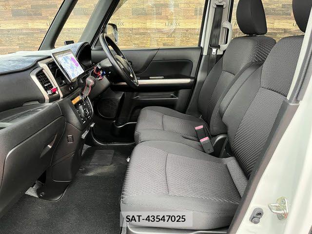 Suzuki SPACIA 2017-08 7359929-18