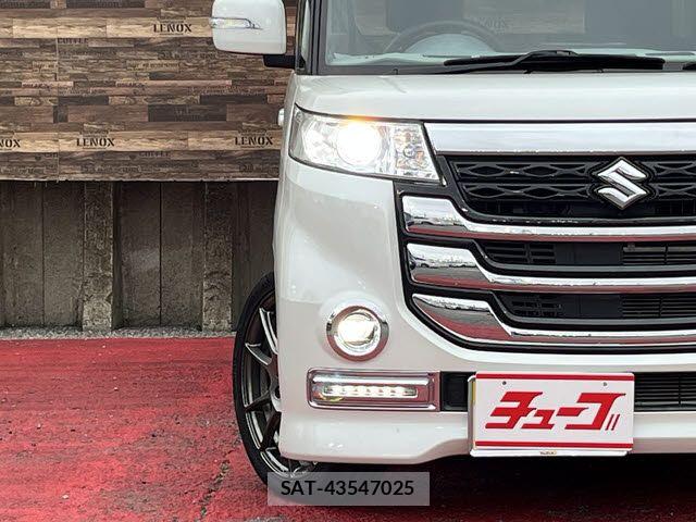 Suzuki SPACIA 2017-08 7359929-24