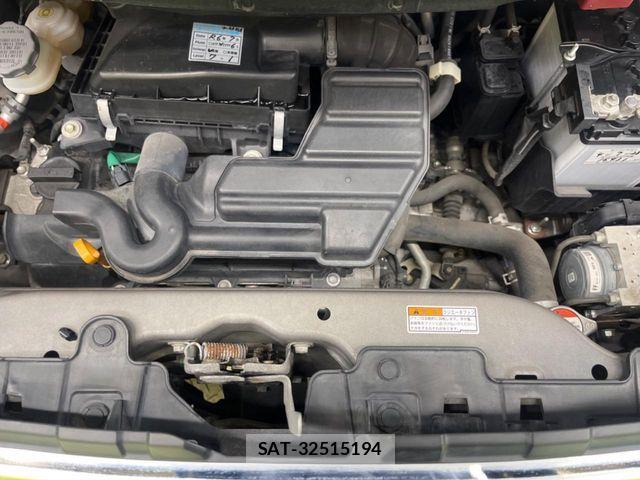 Suzuki SPACIA 2017-07 7394235-17