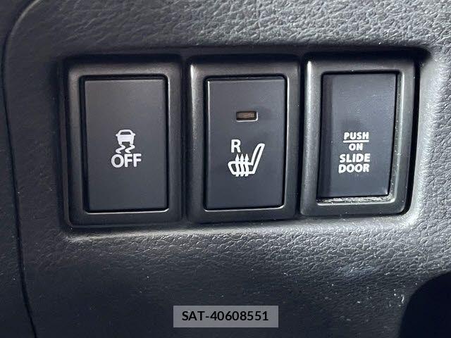 Suzuki SPACIA 2017-09 7458045-17