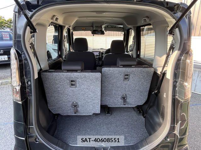 Suzuki SPACIA 2017-09 7458045-20
