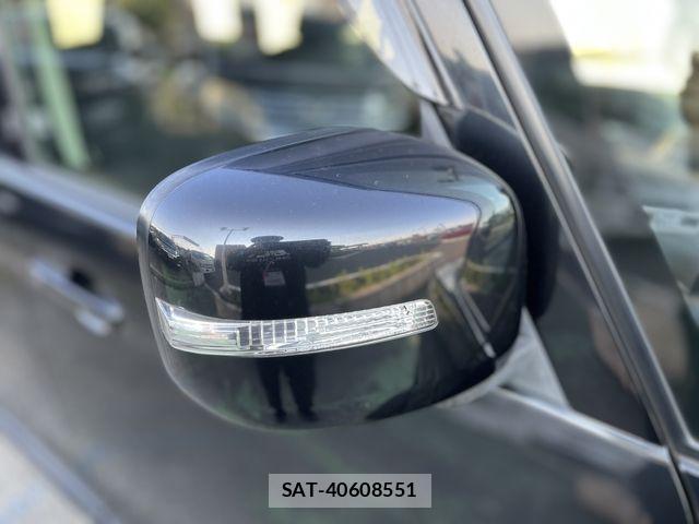 Suzuki SPACIA 2017-09 7458045-24