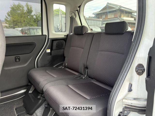 Suzuki SPACIA 2017-10 7502979-13