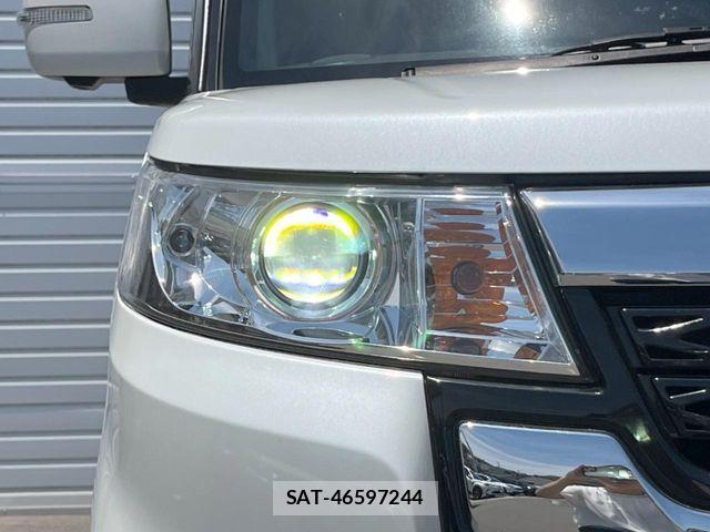 Suzuki SPACIA 2017-06 7620287-11