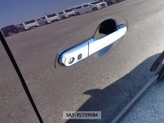 Suzuki SPACIA 2017-05 7981086-10