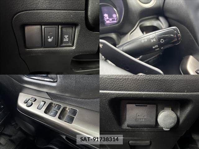 Suzuki SPACIA 2017-07 8038413-12