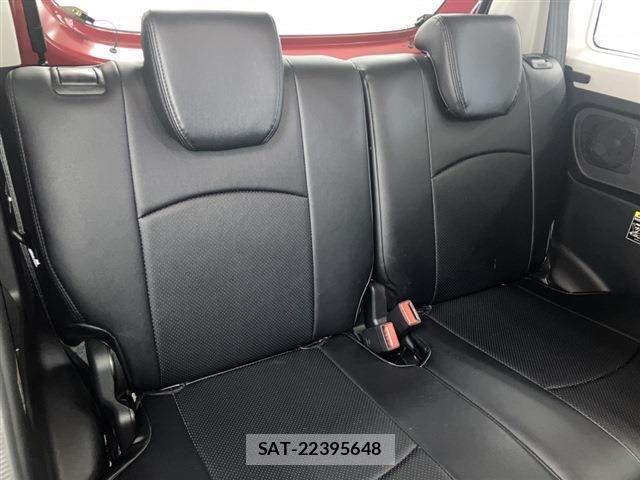 Suzuki SPACIA 2017-12 8210363-15
