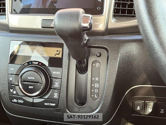 Suzuki SPACIA 2017-05 8210360-19