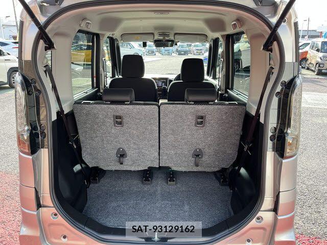 Suzuki SPACIA 2017-05 8210360-20
