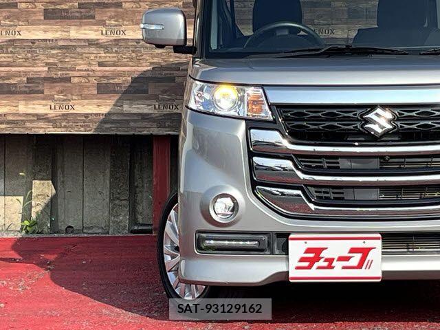 Suzuki SPACIA 2017-05 8210360-24
