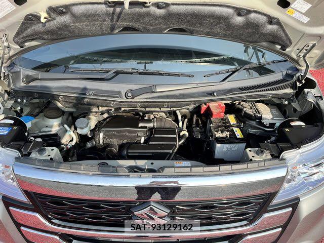 Suzuki SPACIA 2017-05 8210360-27