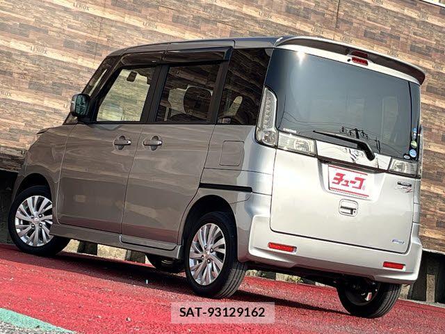 Suzuki SPACIA 2017-05 8210360-8
