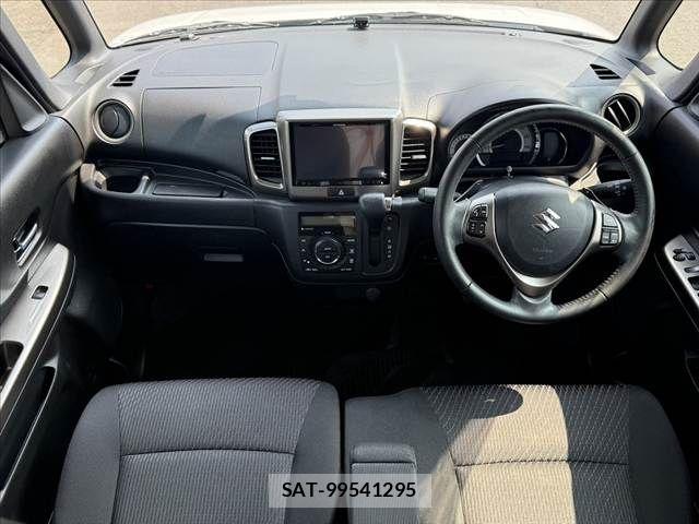 Suzuki SPACIA 2017-10 8210361-1