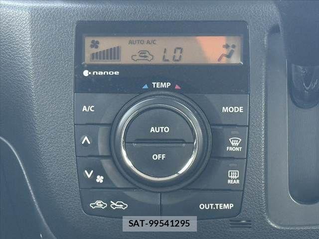 Suzuki SPACIA 2017-10 8210361-26
