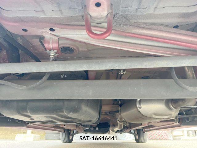 Suzuki SPACIA 2017-09 8210362-18