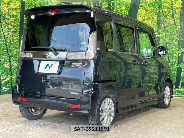 Suzuki SPACIA 2017-07 8231845-16