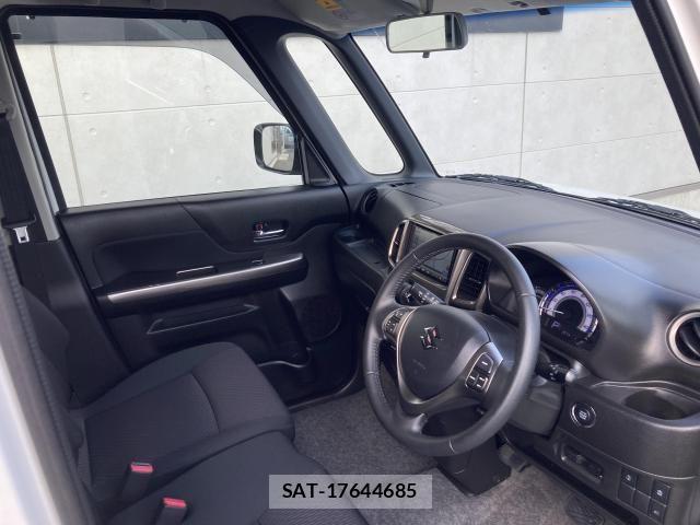 Suzuki SPACIA 2017-12 8337973-19