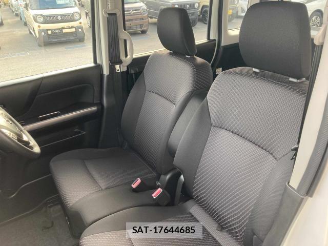 Suzuki SPACIA 2017-12 8337973-23