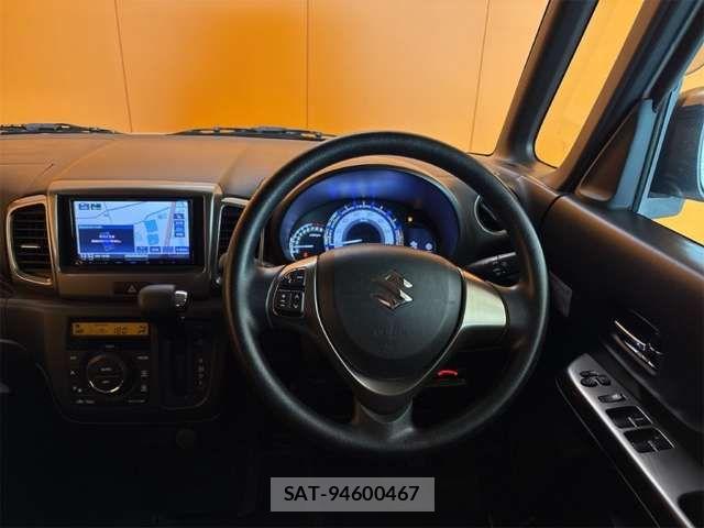Suzuki SPACIA 2017-09 8368934-1