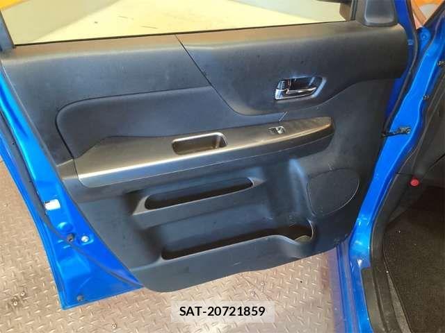 Suzuki SPACIA 2017-08 8368936-13