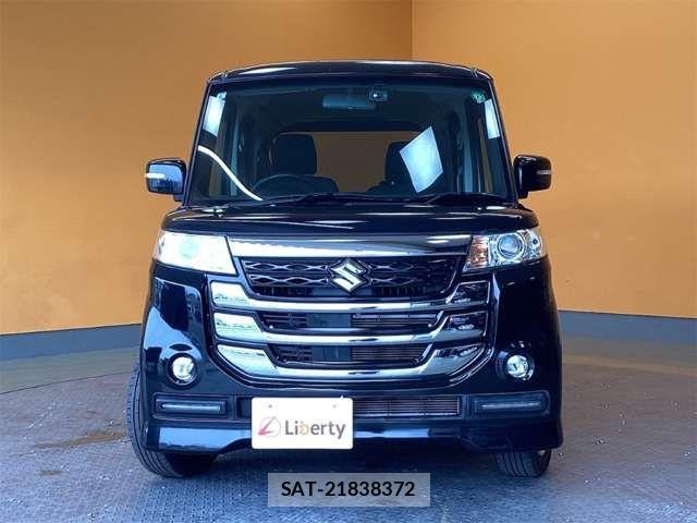 Suzuki SPACIA 2017-06 8368932-10