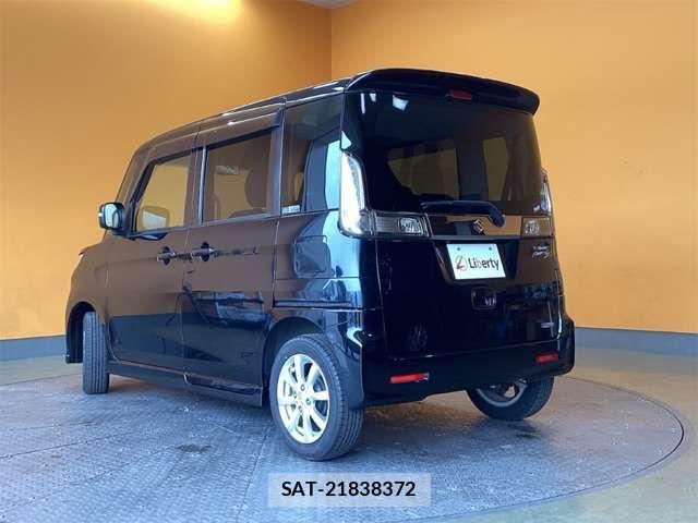 Suzuki SPACIA 2017-06 8368932-5