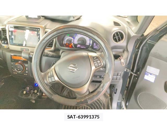 Suzuki SPACIA 2017-09 8368935-15