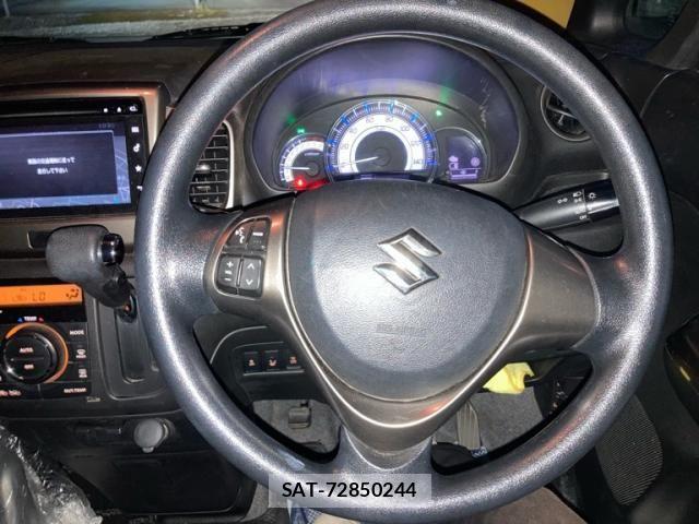 Suzuki SPACIA 2017-04 8458494-17