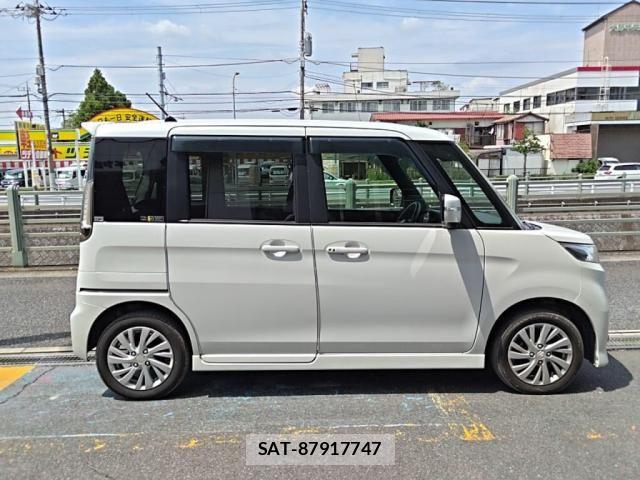 Suzuki SPACIA 2017-10 8527471-11