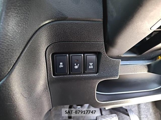 Suzuki SPACIA 2017-10 8527471-15