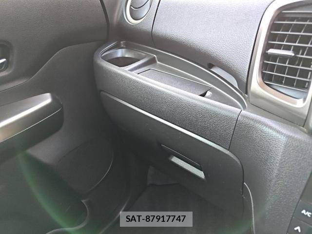 Suzuki SPACIA 2017-10 8527471-18