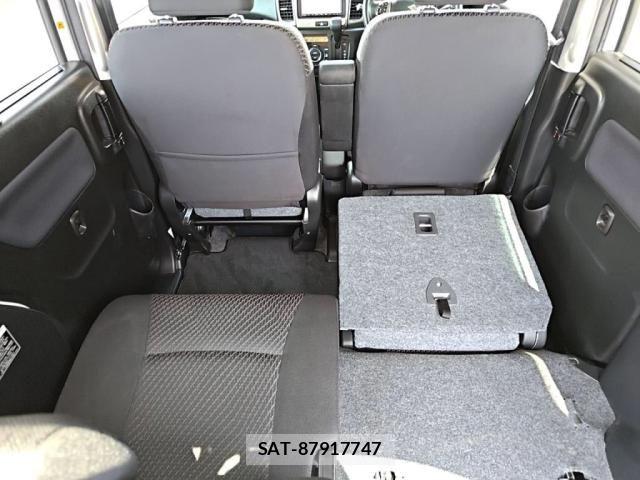 Suzuki SPACIA 2017-10 8527471-27