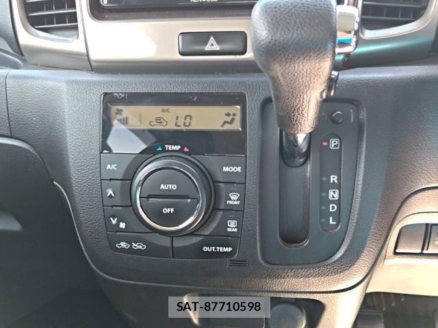 Suzuki SPACIA 2017-11 8563615-16