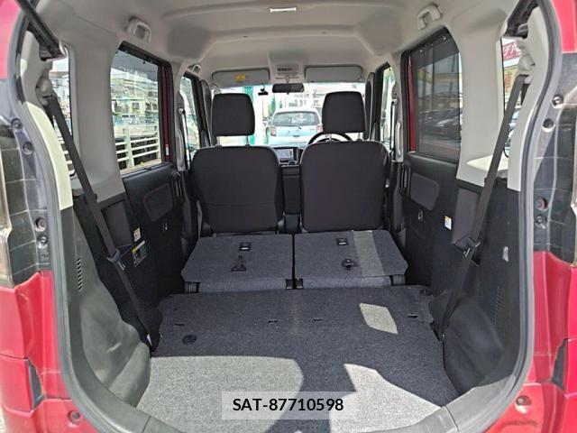 Suzuki SPACIA 2017-11 8563615-26
