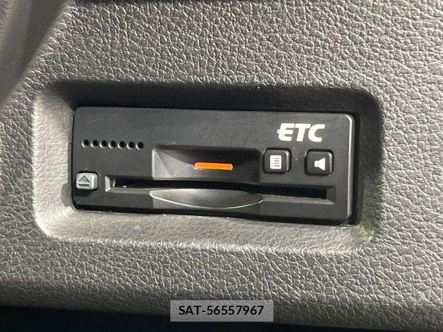 Suzuki SPACIA 2017-09 8629032-6