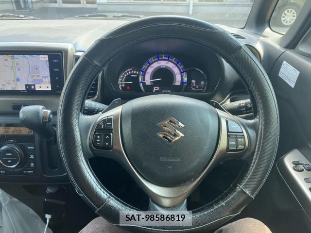 Suzuki SPACIA 2017-10 8666940-13