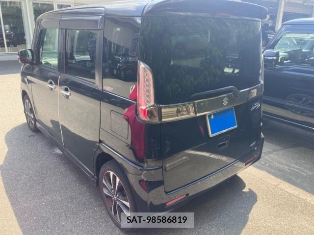 Suzuki SPACIA 2017-10 8666940-1