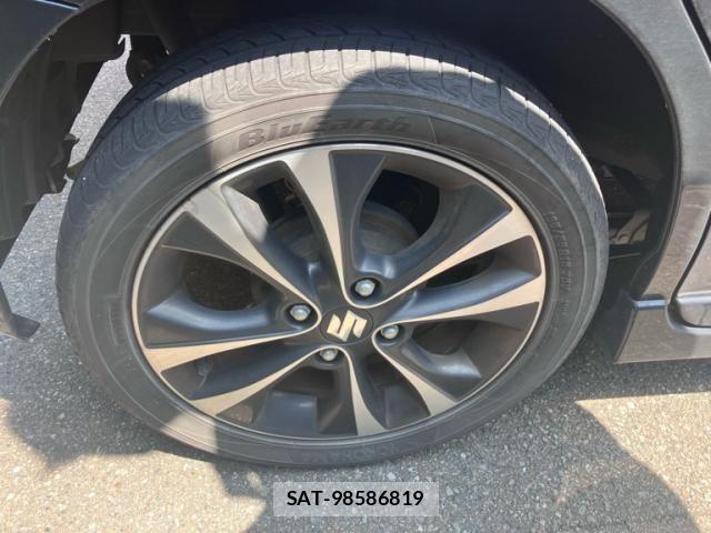Suzuki SPACIA 2017-10 8666940-6