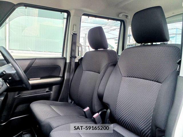 Suzuki SPACIA 2017-03 8686633-11