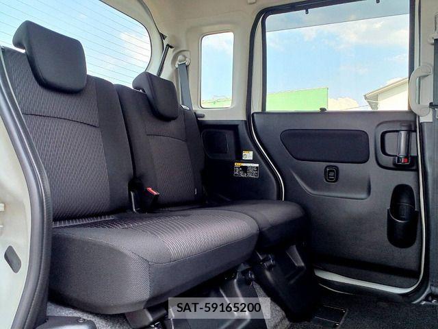 Suzuki SPACIA 2017-03 8686633-12