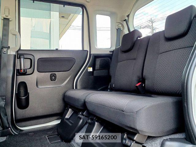 Suzuki SPACIA 2017-03 8686633-13