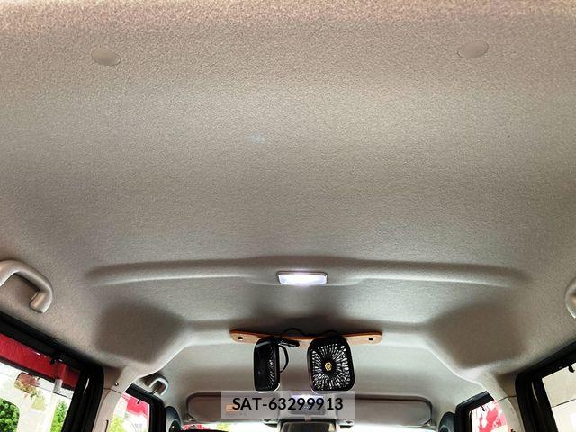 Suzuki SPACIA 2017-01 8745996-27