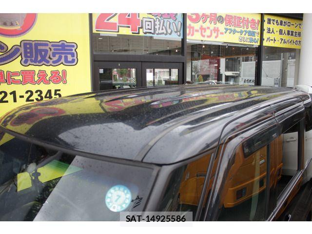 Suzuki SPACIA 2017-09 8745997-10