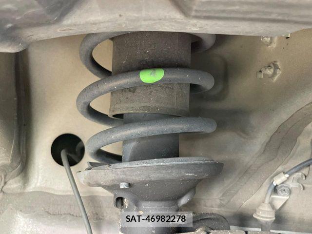 Suzuki SPACIA 2017-07 8782129-19